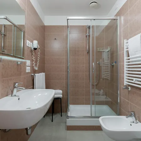 Cristina Hotel Naples