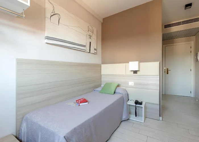 Cristina Hotel Nápoles