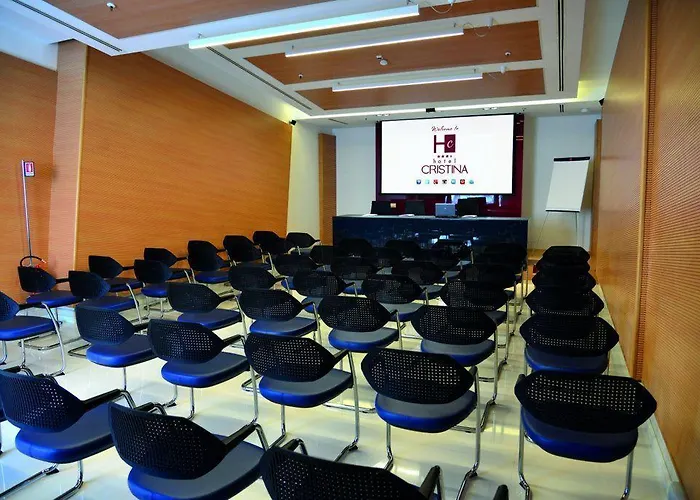 Cristina Hotel Nápoles