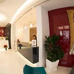 Cristina 3* Napoli